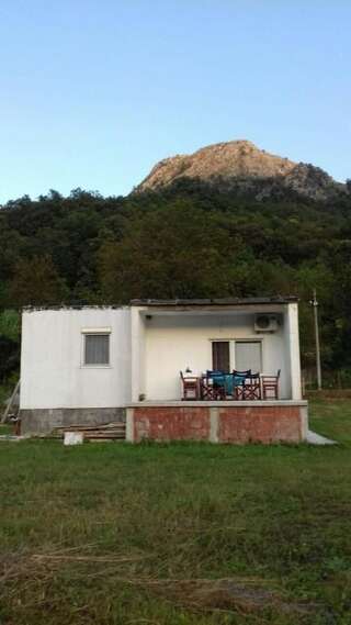 Дома для отпуска Weekendhouse A&A Вирпазар Дом с 2 спальнями-31